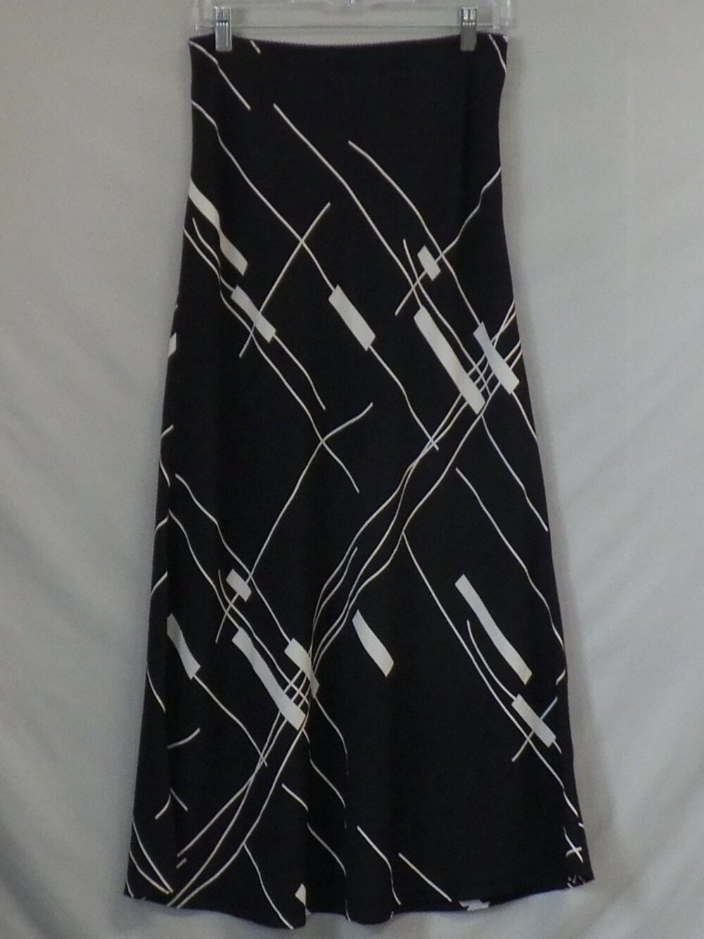 Intriguing Threads Vintage Black & White Geometric Print Maxi Skirt A689